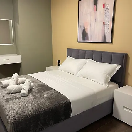 Rov Bright Apartment Tirana